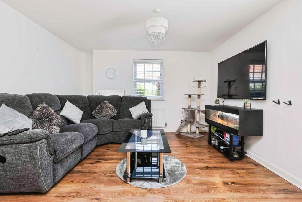 Additional image 18 of Horseshoe Crescent, Great Barr, Birmingham, B43