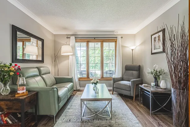 Additional image 6 of 185 COMFORT Crt