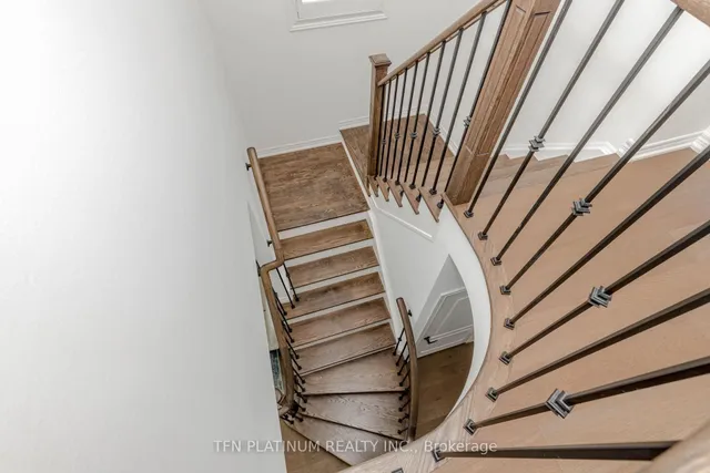 Additional image 15 of 46 levendale Crt