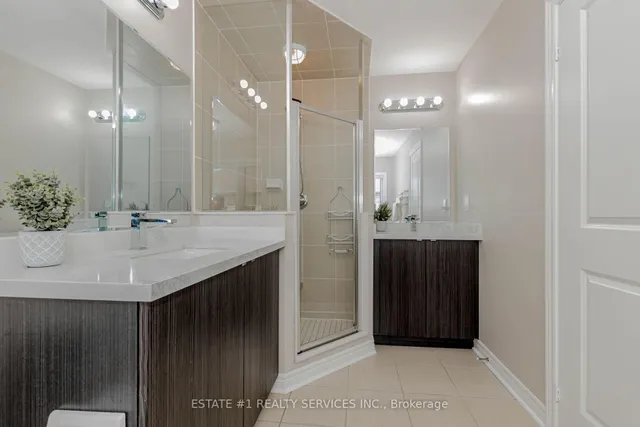 Additional image 33 of 128 Finegan Circ