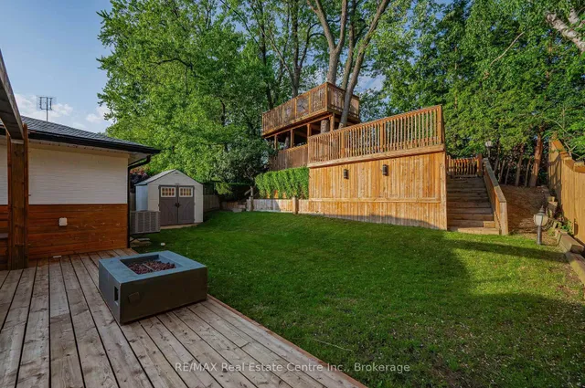 Additional image 45 of 47 Valentine Dr