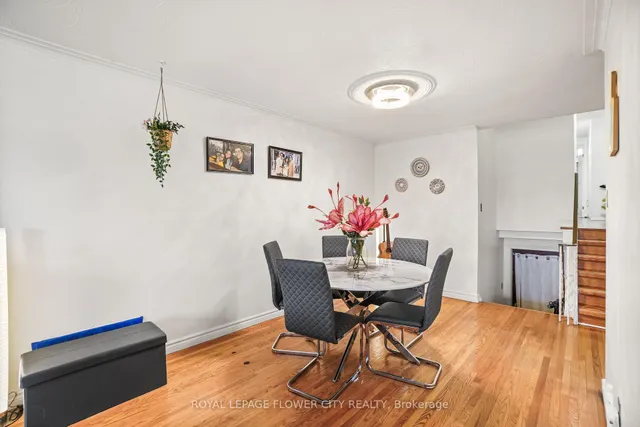 房产图片 9 - 167 SHOREHAM Dr