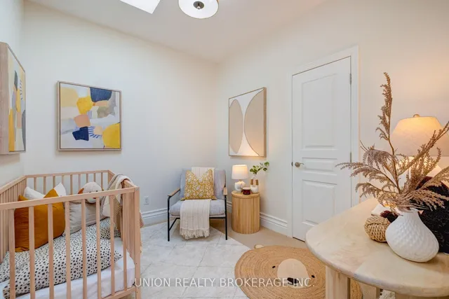 Additional image 15 of 134 Edgewood Ave