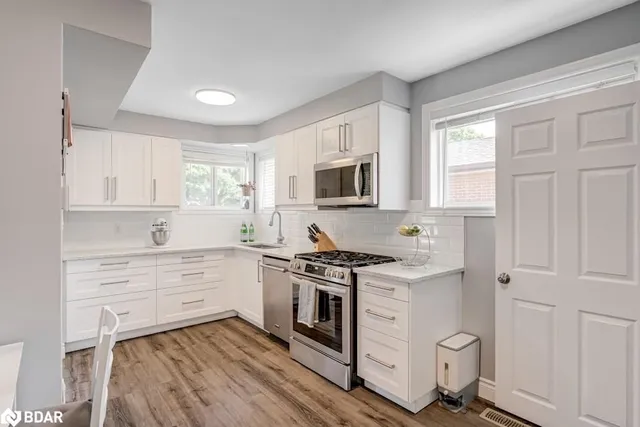 Additional image 8 of 42 Terrace Dr