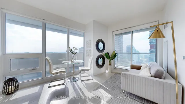 Additional image 2 of 2221 Yonge St Unit 2609