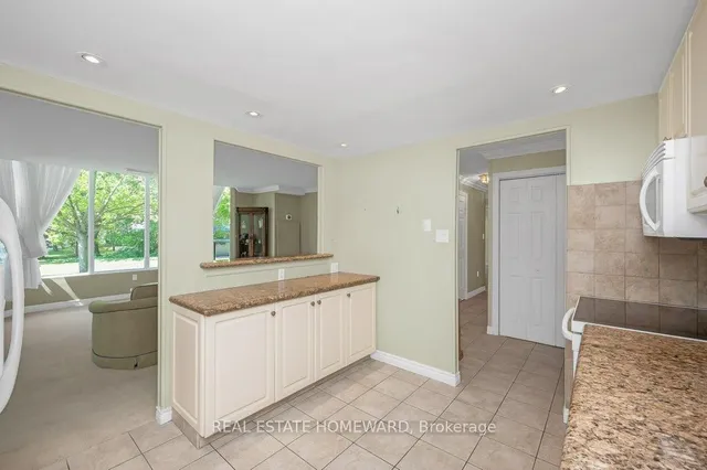 Additional image 17 of 2121 Lakeshore Rd Unit 203