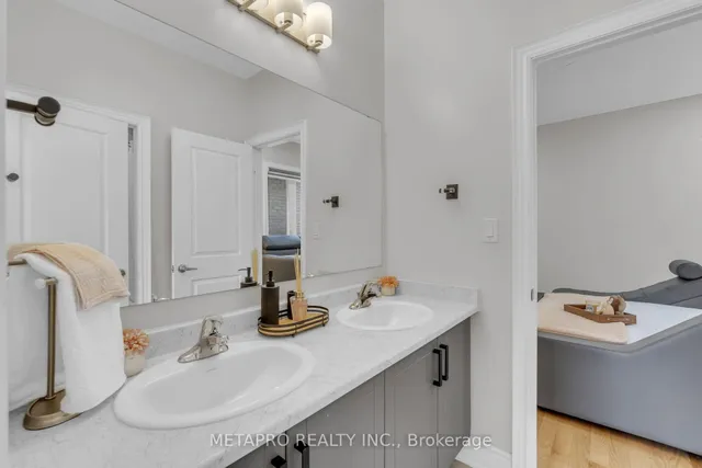 Additional image 30 of 41 Marvin Ave