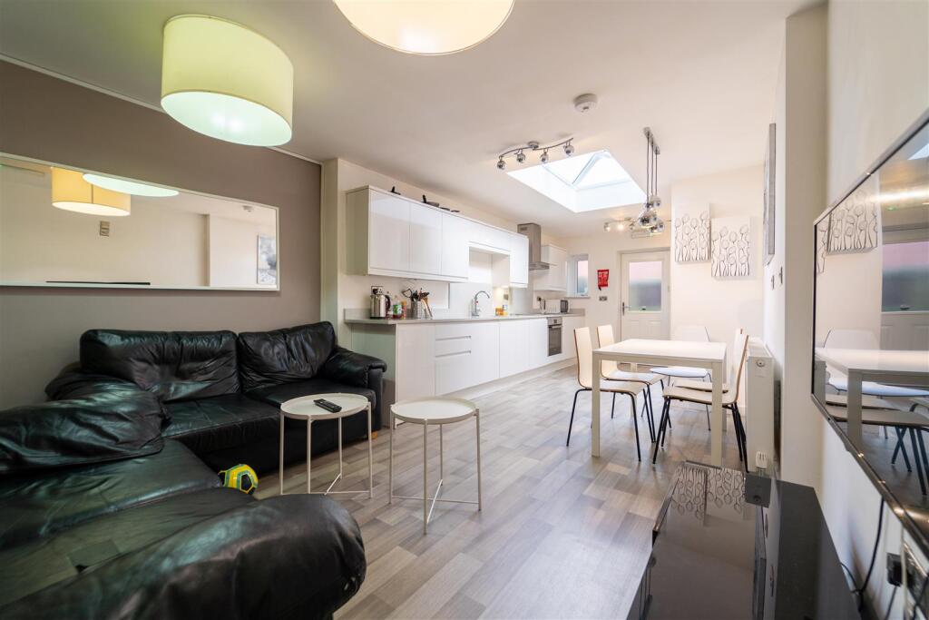 Additional image 35 of Holly Grove, Hubert Road, Birmingham, West Midlands, B29