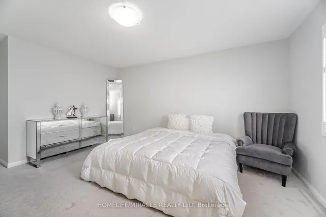 Additional image 30 of 115 Vanhorne Clse