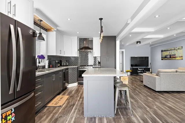 Additional image 13 of 24 Hucknall Rd