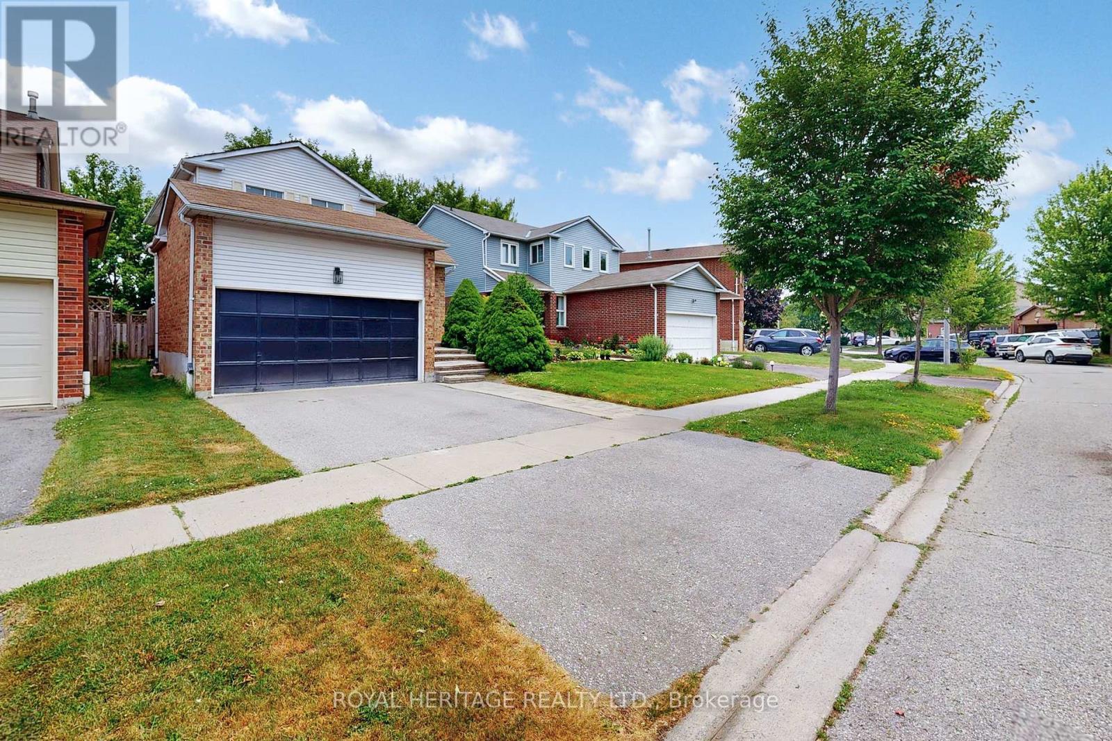 20 REED DRIVE|Ajax (Central), Ontario L1S5S3