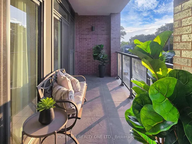 Additional image 37 of 1331 Queen St Unit 402