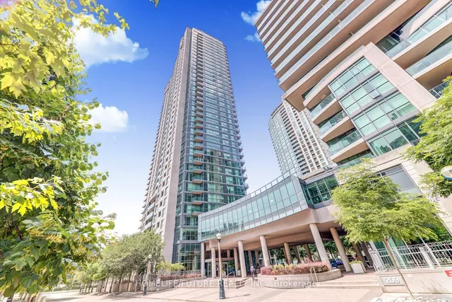 Additional image 3 of 215 Fort York Blvd Unit 1011