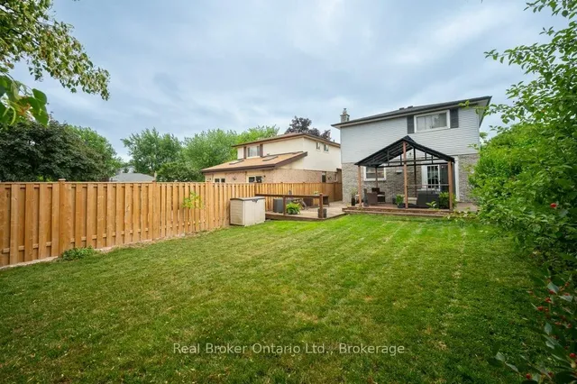 Additional image 19 of 2302 Malcolm Cres