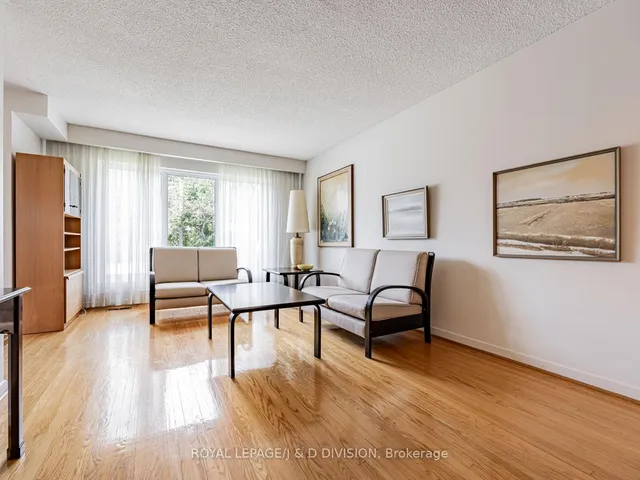 Additional image 5 of 132 Roywood Dr