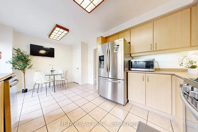 Additional image 6 of 26 Rumi Cres