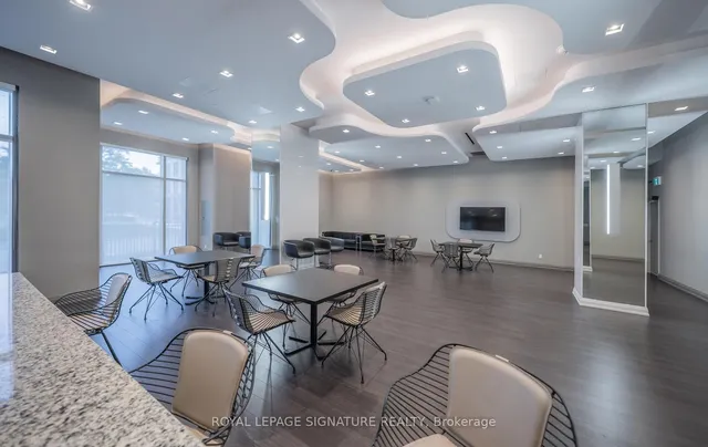 Additional image 38 of 30 Meadowglen Pl Unit 1701