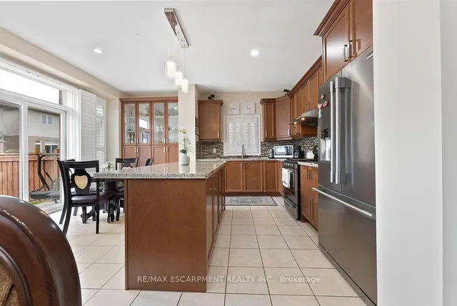 Additional image 21 of 67 Bellroyal Cres