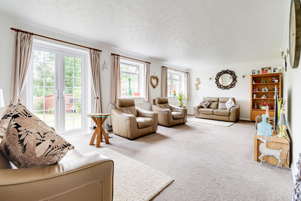 Additional image 8 of Hobbs Close, St Albans, AL4
