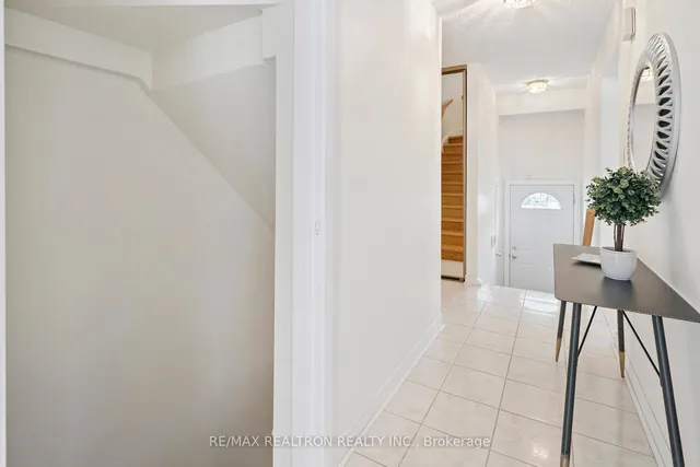 Additional image 4 of 64 Baronwood Crt Unit 64