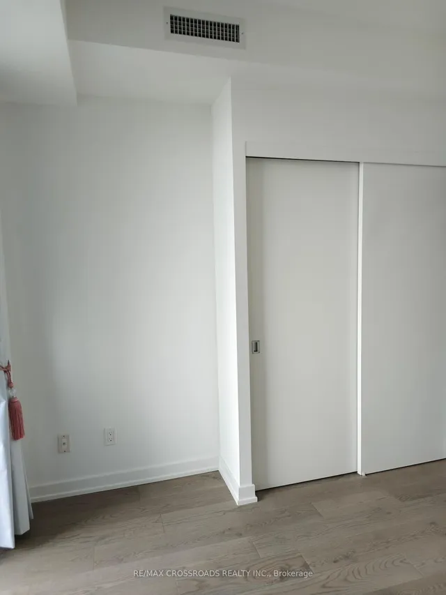 Additional image 21 of 20 Lombard St Unit 3510