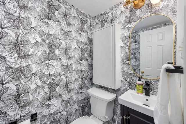 Additional image 13 of 1508 Queen St