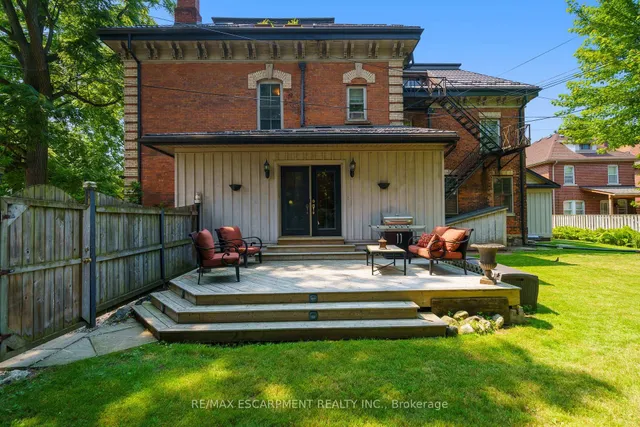 Additional image 46 of 275 Cumberland Ave