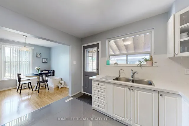 Additional image 18 of 4 Flamingo Cres