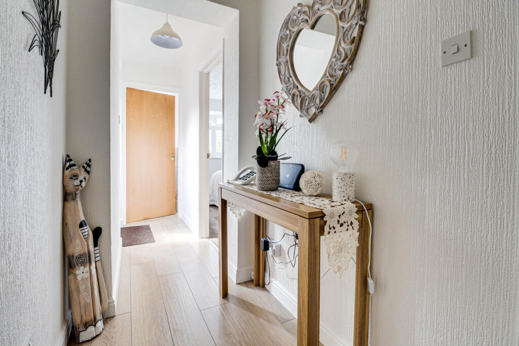 Additional image 6 of Hobbs Close, St Albans, AL4