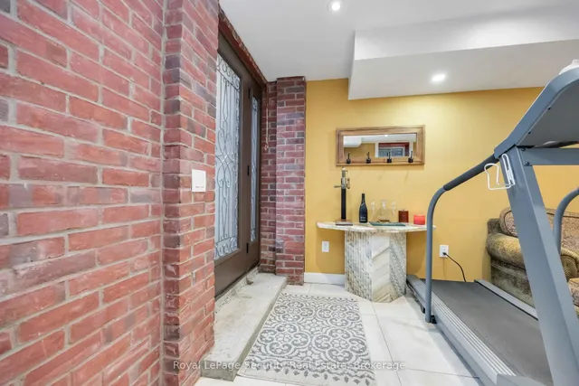 Additional image 36 of 154 Caledonia Rd