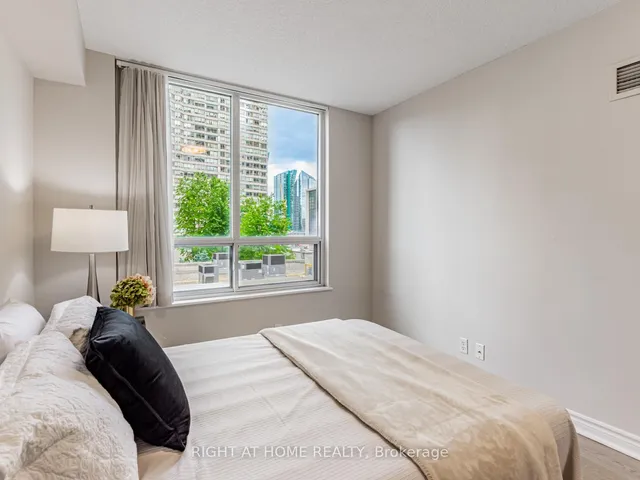 Additional image 15 of 23 Hollywood Ave Unit 510