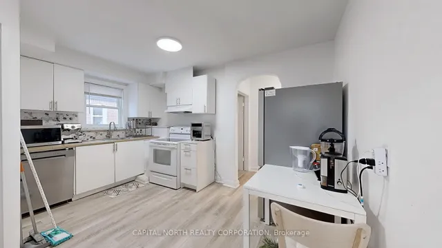 Additional image 8 of 221 Patricia Ave