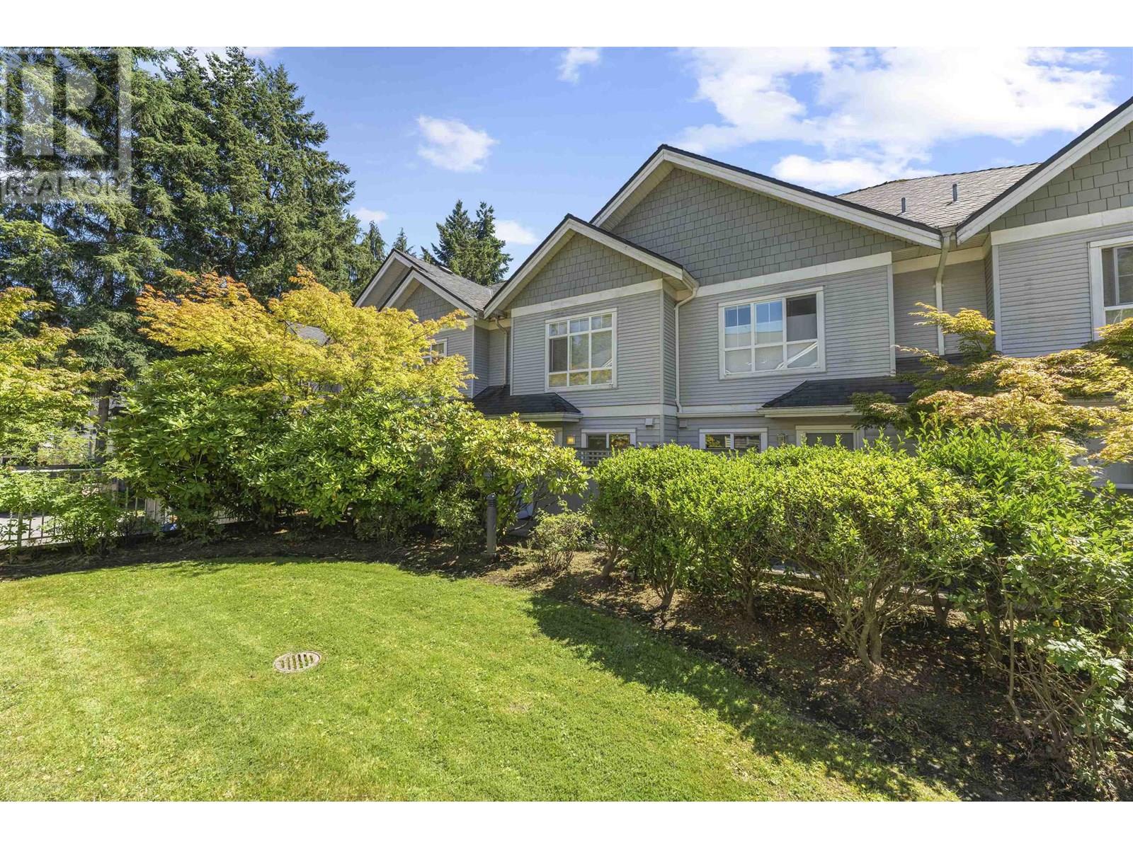 27 6670 RUMBLE STREET|Burnaby, British Columbia V5E4L4