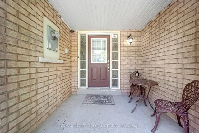 Additional image 4 of 36 Rockgarden Tr