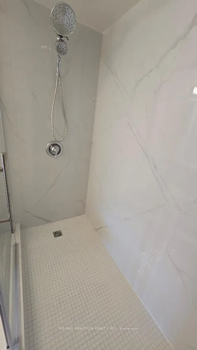 Additional image 39 of 70 Elmsthorpe Ave Unit 103