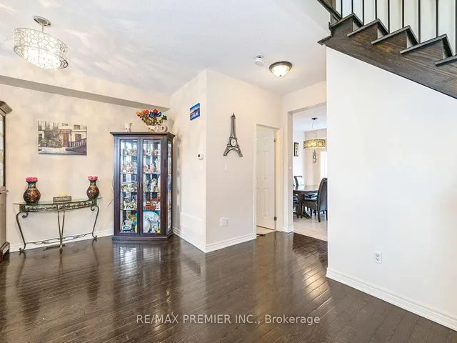 Additional image 10 of 38 Betty Nagle St