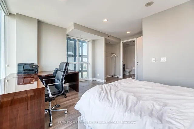 Additional image 33 of 220 George St Unit 1105