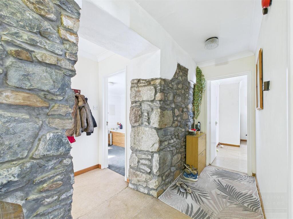 Additional image 15 of The Clockhouse Restaurant & 2 Apartments, The Square, Tomintoul