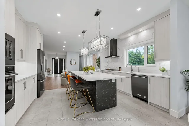 Additional image 18 of 24 Sylvia St