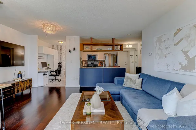 Additional image 8 of 81 Navy Wharf Crt Unit 3608