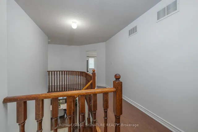 Additional image 21 of 1 Skylar Circ