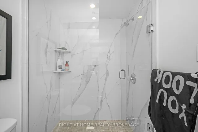 Additional image 32 of 74 Seabreeze Cres