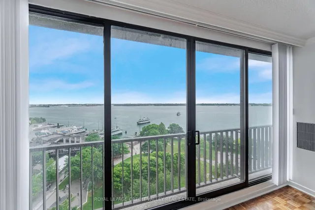 Additional image 17 of 33 Harbour Sq Unit 1421