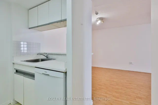 Additional image 5 of 1001 Bay St Unit 2108