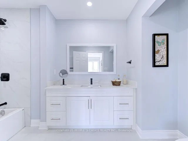 Additional image 27 of 6127 Silken Laumann Way