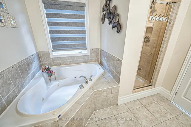 Additional image 25 of 18 Merrickville Way