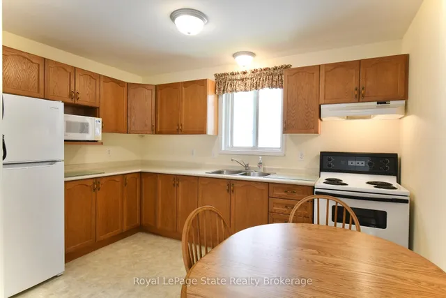 Additional image 11 of 285 Acadia Dr