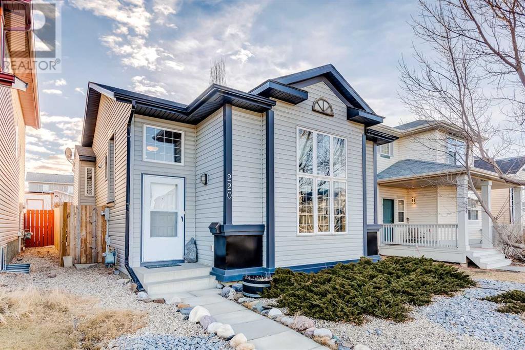 220 Coventry Road NE|Calgary, Alberta T3K5H6