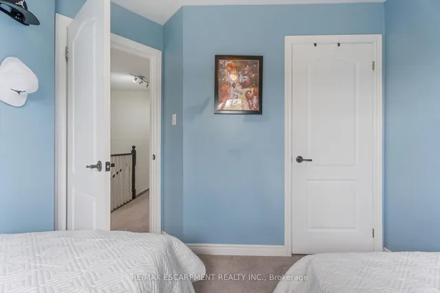 Additional image 26 of 461 HWY 8