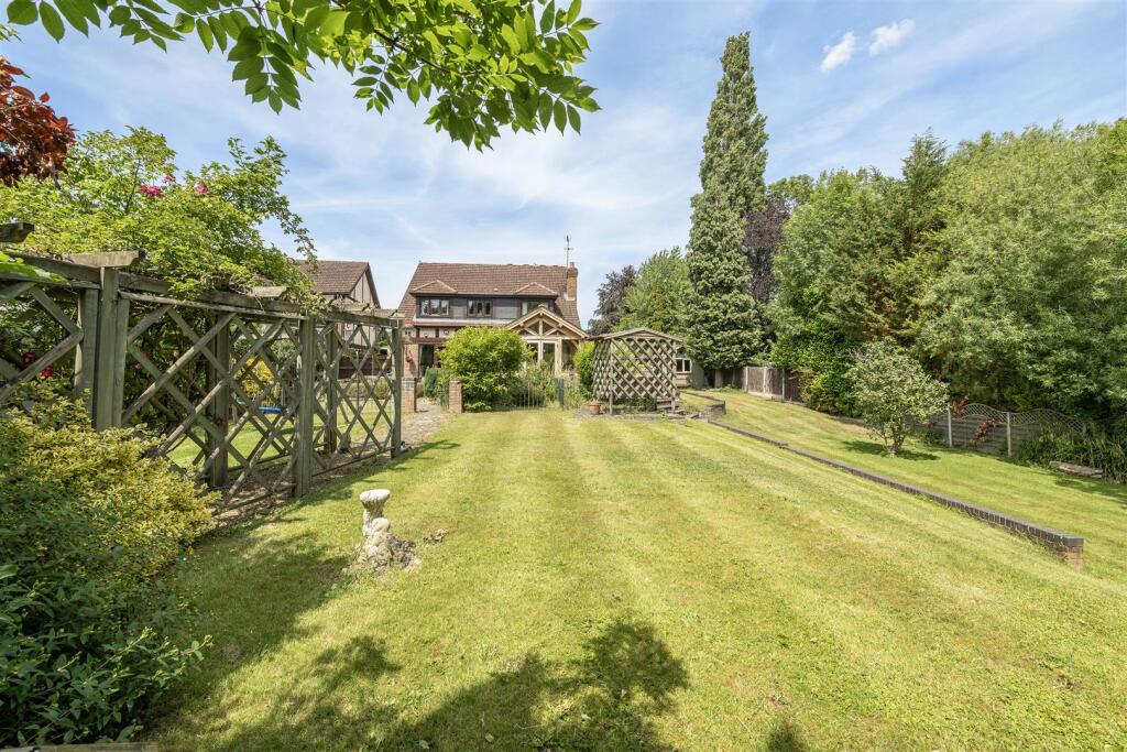 Additional image 19 of Leasey Dell Drive, Wheathampstead, St. Albans